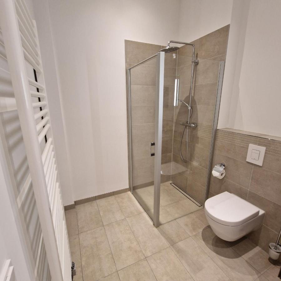 Apartment Mit Parkblick & Massagestuhl 라이프치히 외부 사진